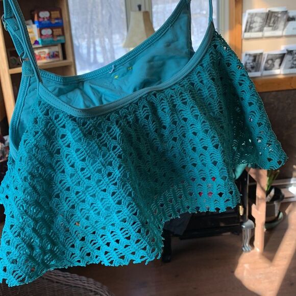 2/$22 Roxy Ruffle Mesh Eyelet Western Ruffle Turquoise Modest Bikini Swim Top - Picture 2 of 6